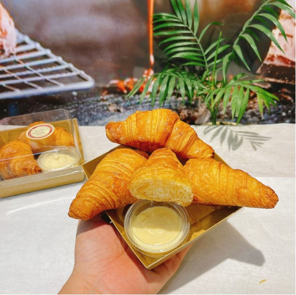Croissant ngàn lớp - món bánh hot trend tiếp tục khuấy đảo 2024